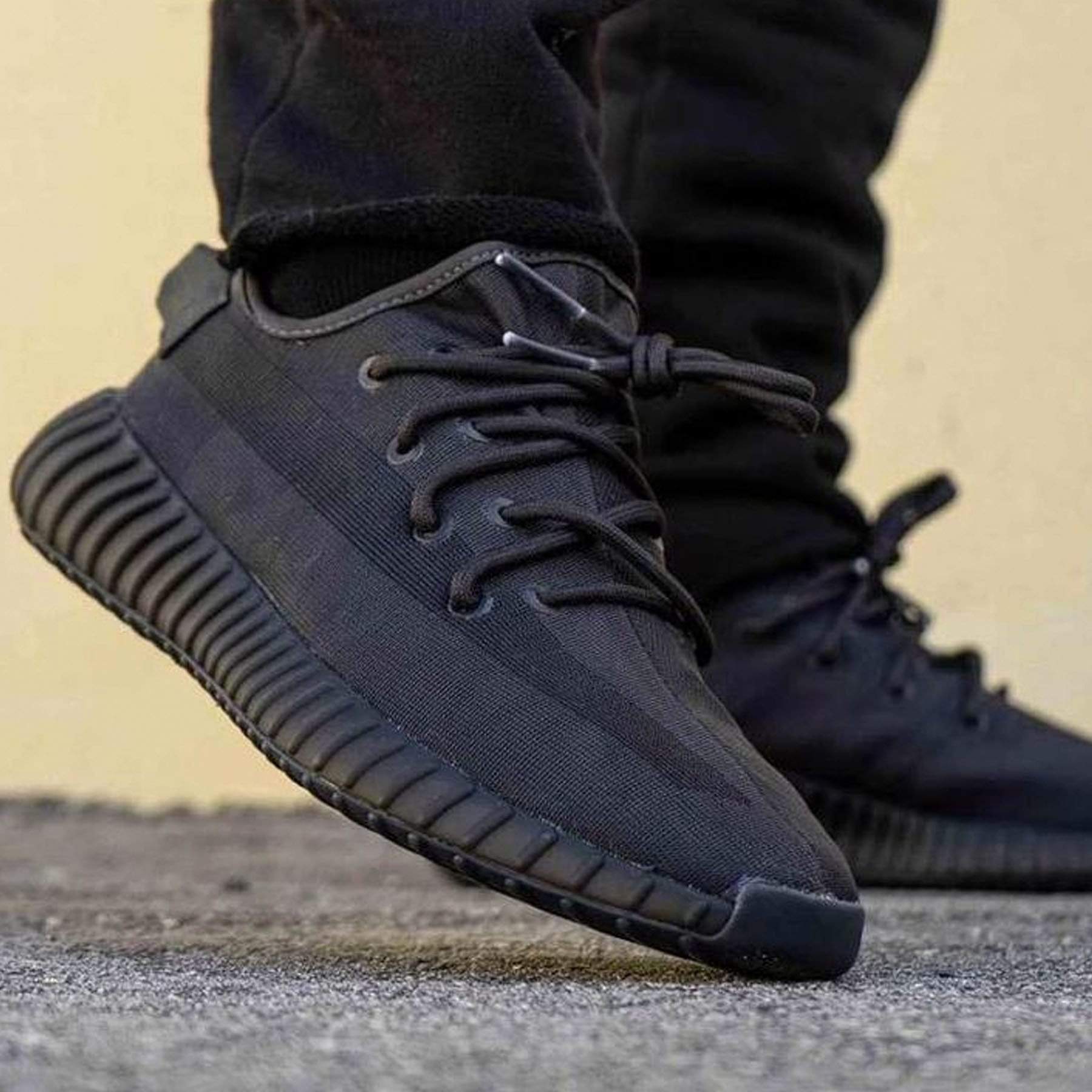 Yeezy Boost 350 V2 'Mono Cinder'