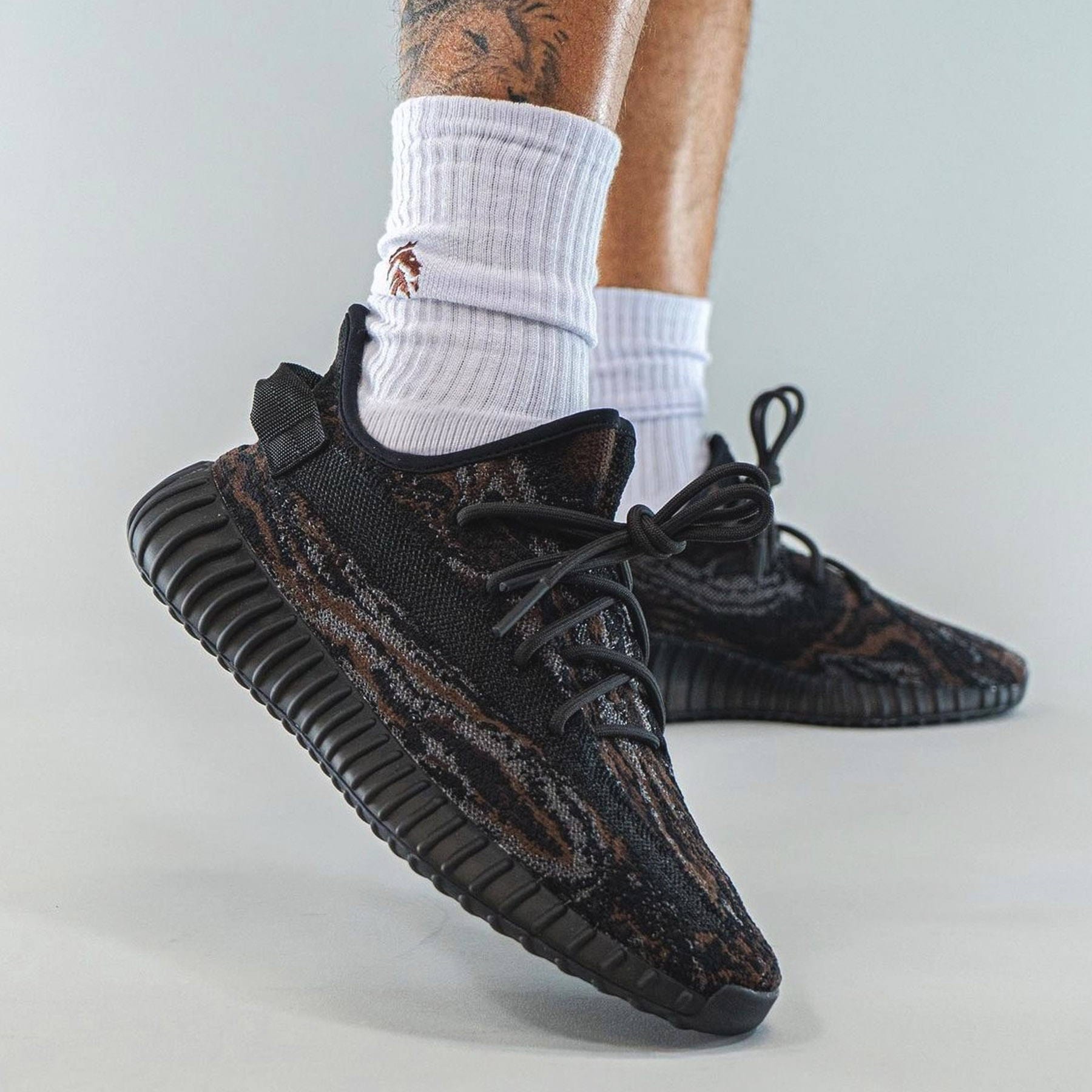 Yeezy Boost 350 V2 'MX Rock'